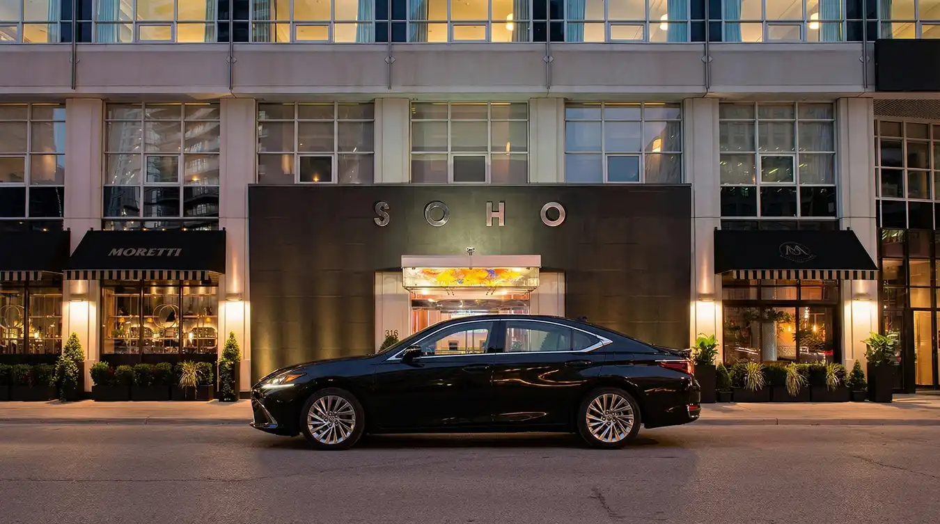 Fleet-thumb-Lexus-Sedan